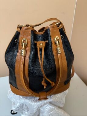 Valentina Black and Tan Leather Drawstring Shoulder Bag